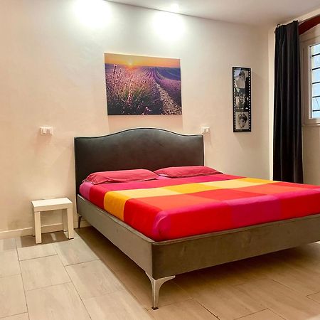 New Apartment 2 Minute From The Port ليفورنو المظهر الخارجي الصورة