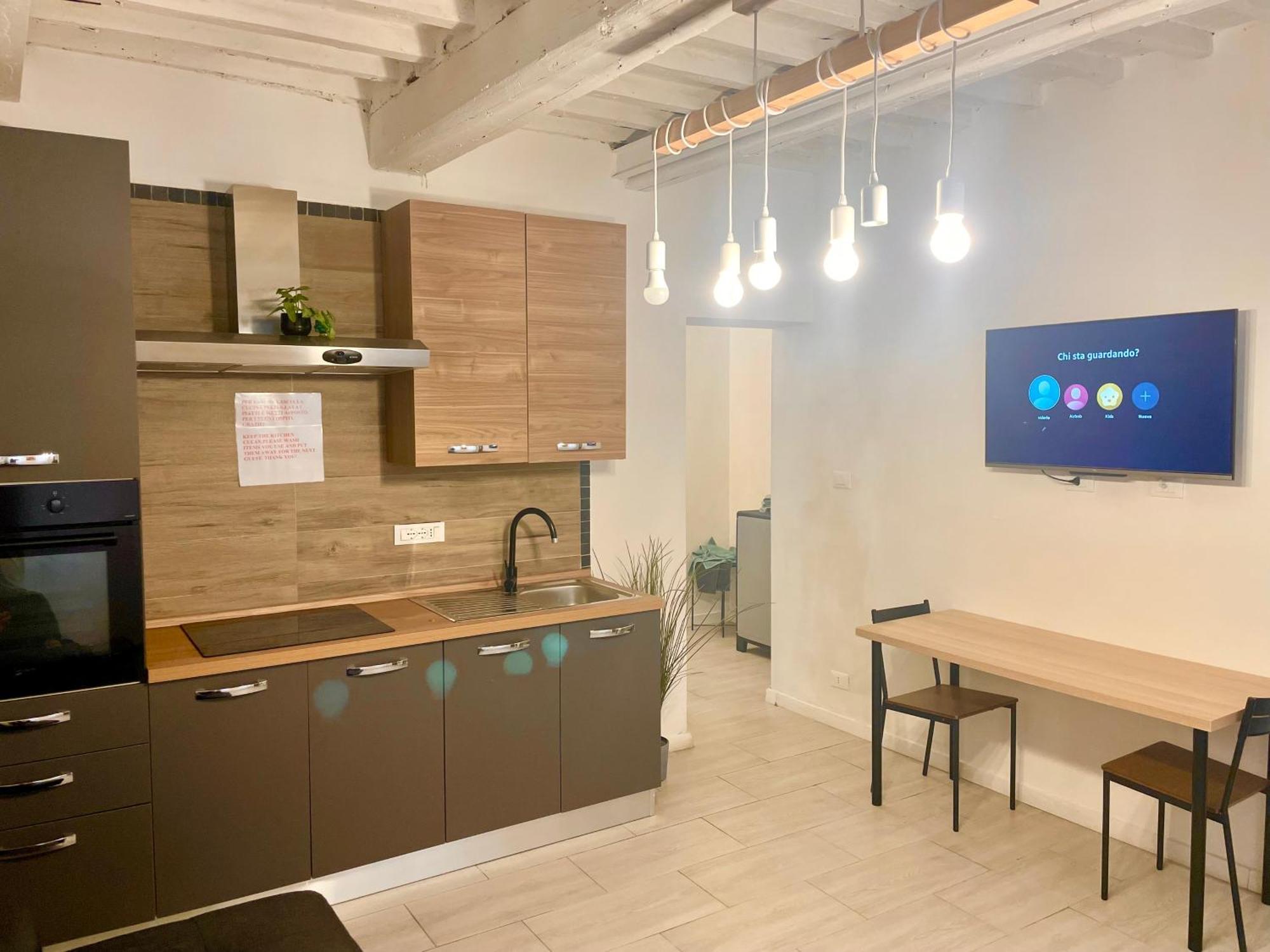 New Apartment 2 Minute From The Port ليفورنو المظهر الخارجي الصورة